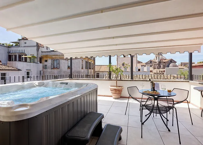 Navona Palace Collection